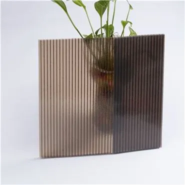 8mm crni dvostruki zidni polikarbonatni lim